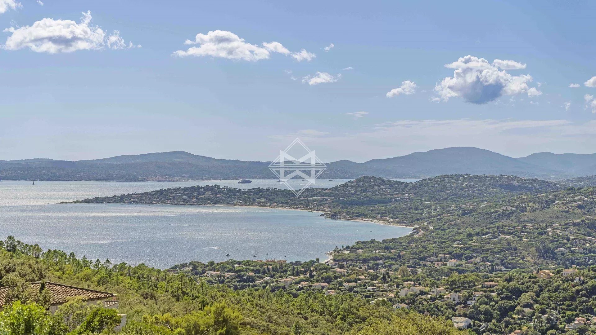 Maison à vendre, 225m², Roquebrune-sur-Argens