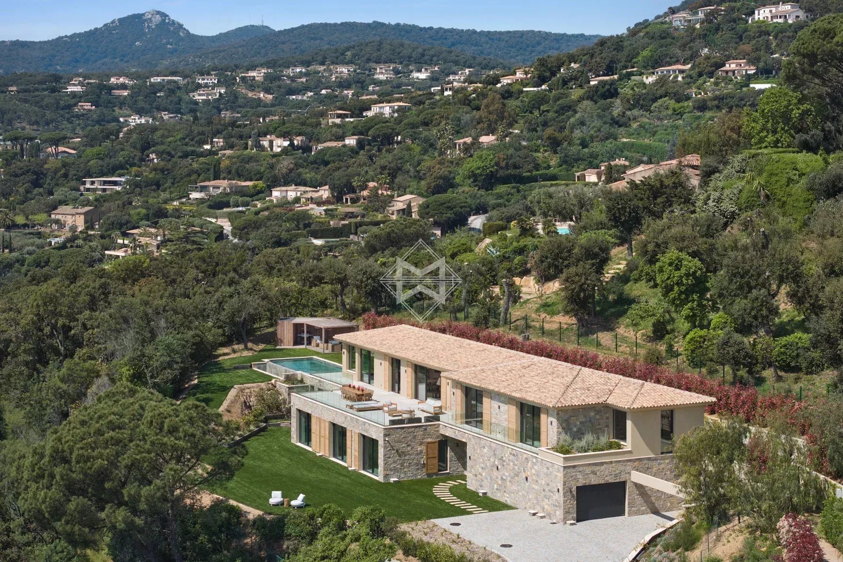 Maison à vendre, 485m², Grimaud