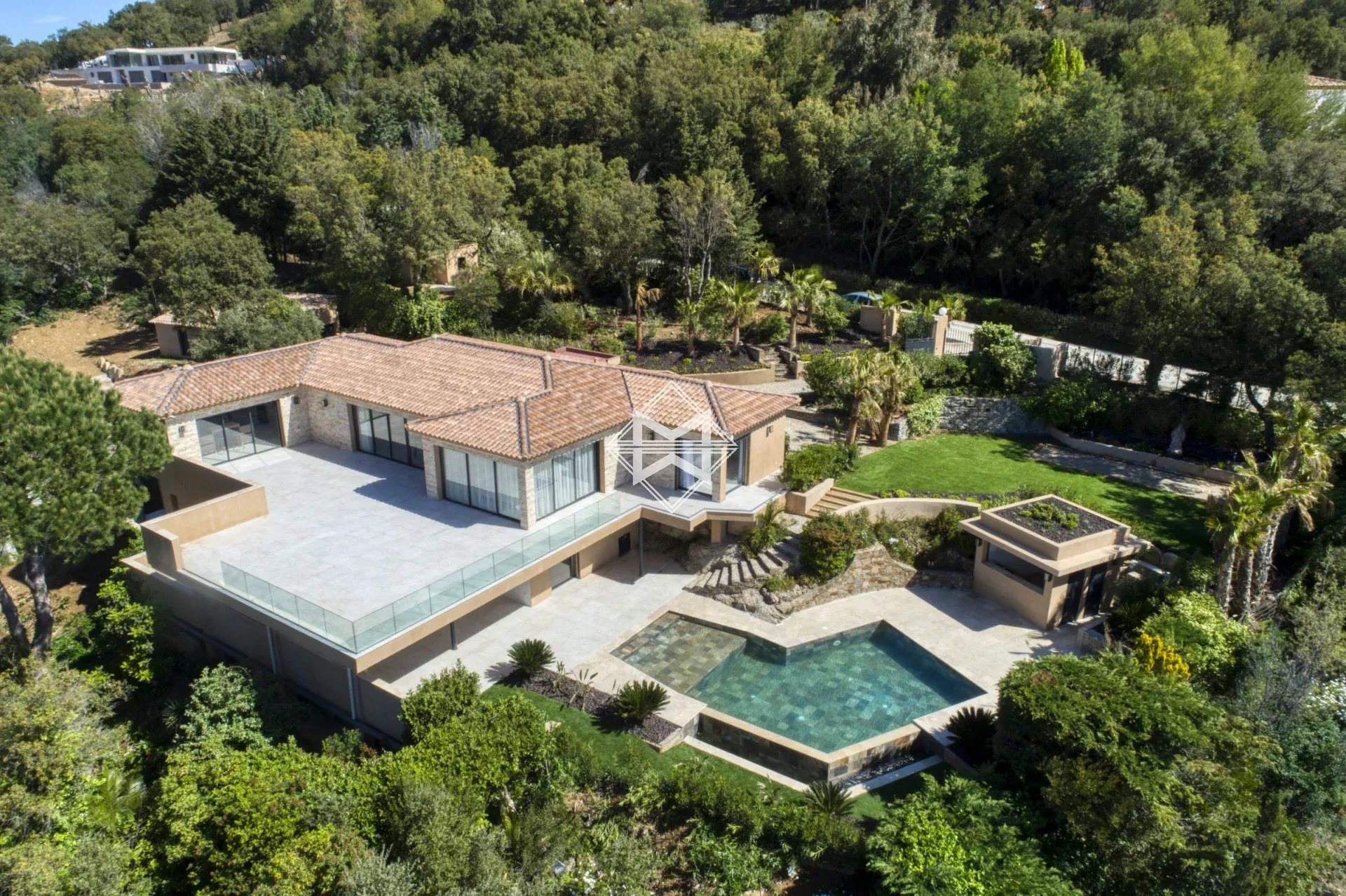 Maison à vendre, 352m², Grimaud