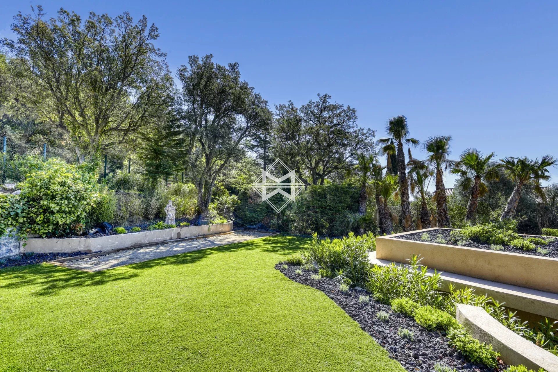 Maison à vendre, 352m², Grimaud