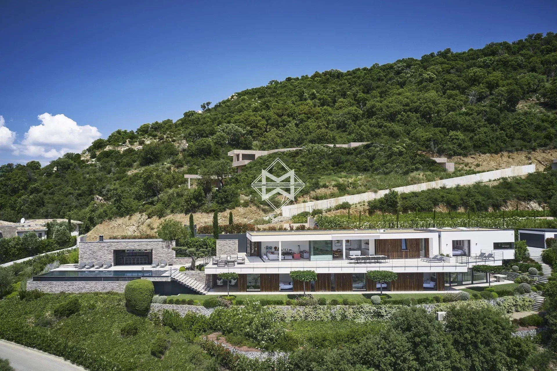 Maison à vendre, 422m², Grimaud