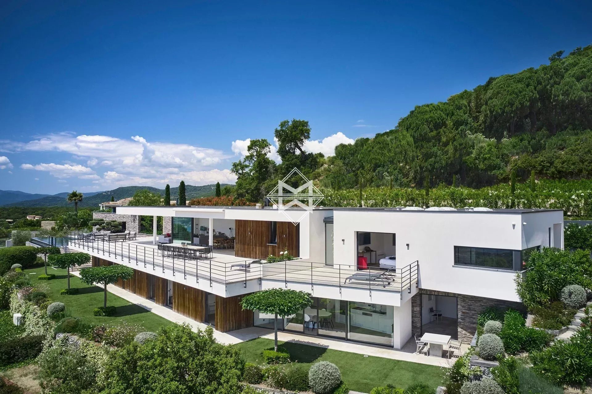 Maison à vendre, 422m², Grimaud