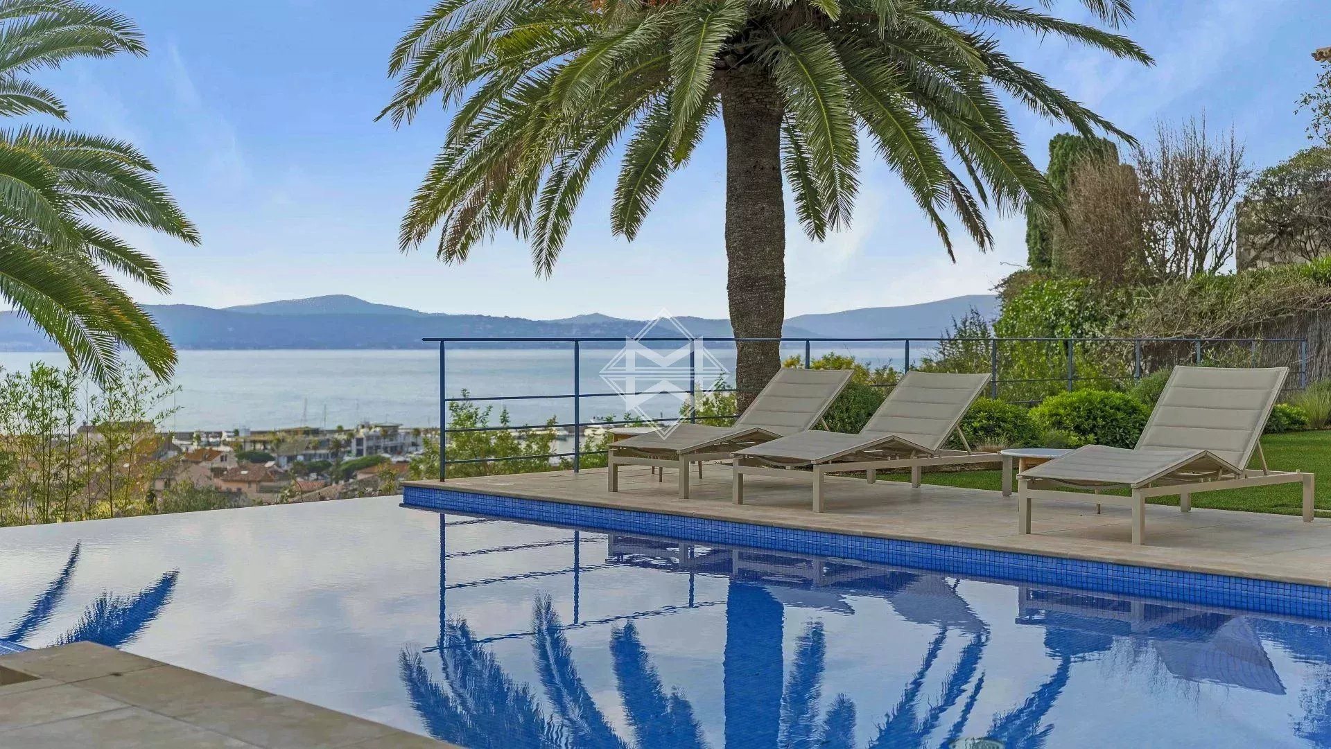 Maison à vendre, 263m², Sainte-Maxime