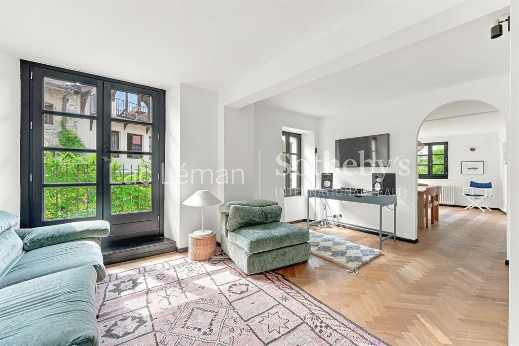 Maison à vendre, 142m², Nernier