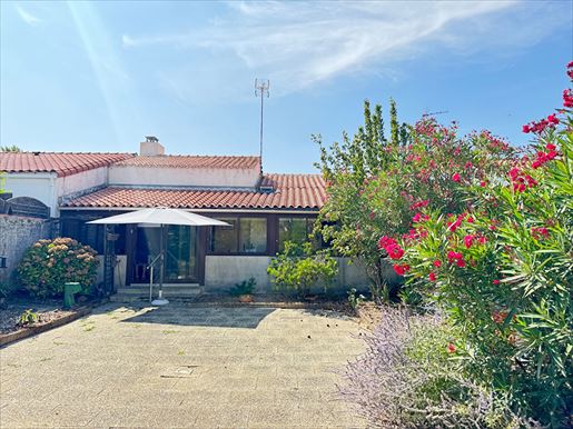 4 pièces 117 m² · à Les Sables-d'Olonne · 117 m² · 439 500 €