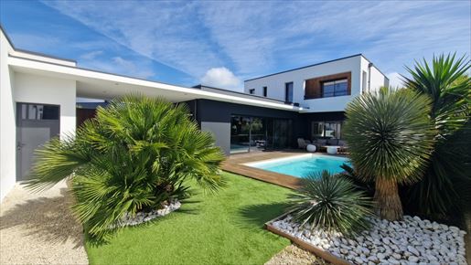 Maison 7 pièces 180 m² · à Les Sables-d'Olonne · 180 m² · 1 150 000 €