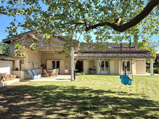 Maison 10 pièces 270 m² · à Casteljaloux · 270 m² · 525 000 €