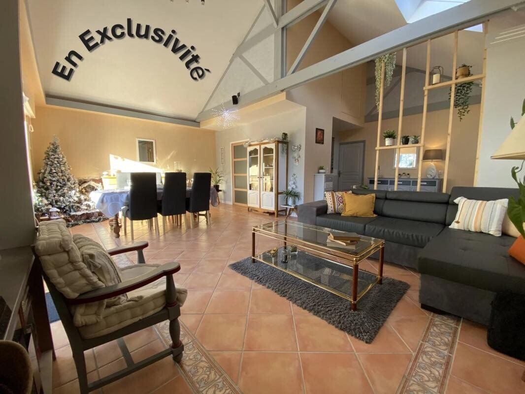 Maison à vendre, 205m², Saint-Nolff