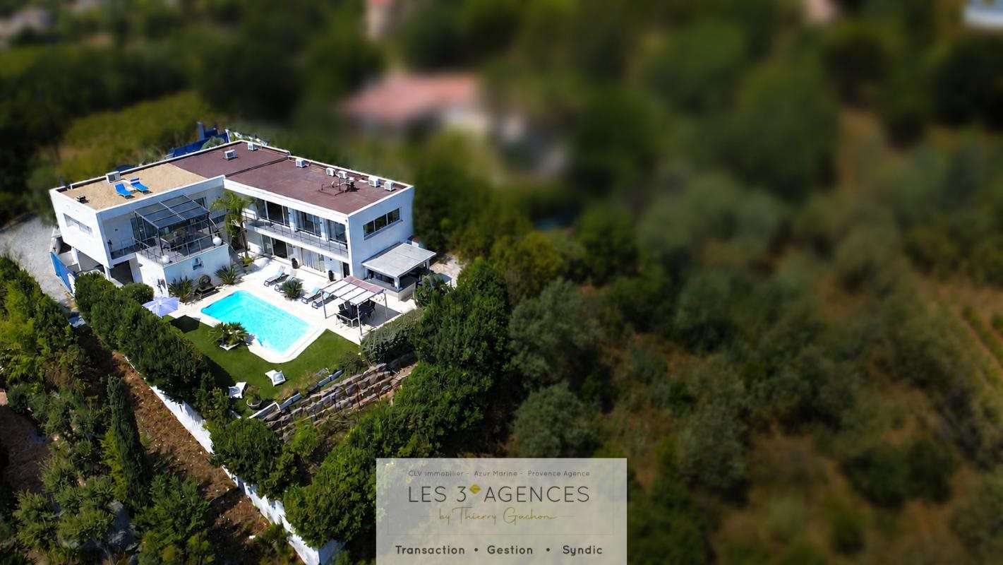 Maison à vendre, 238m², Cogolin