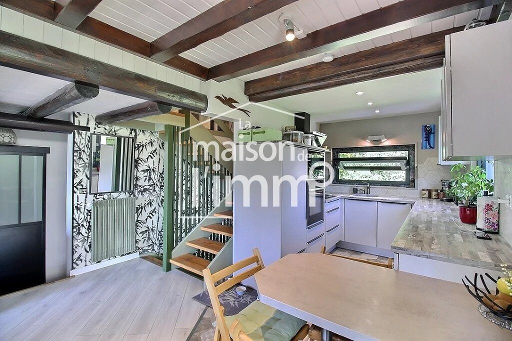 Maison à vendre, 150m², Chevenoz