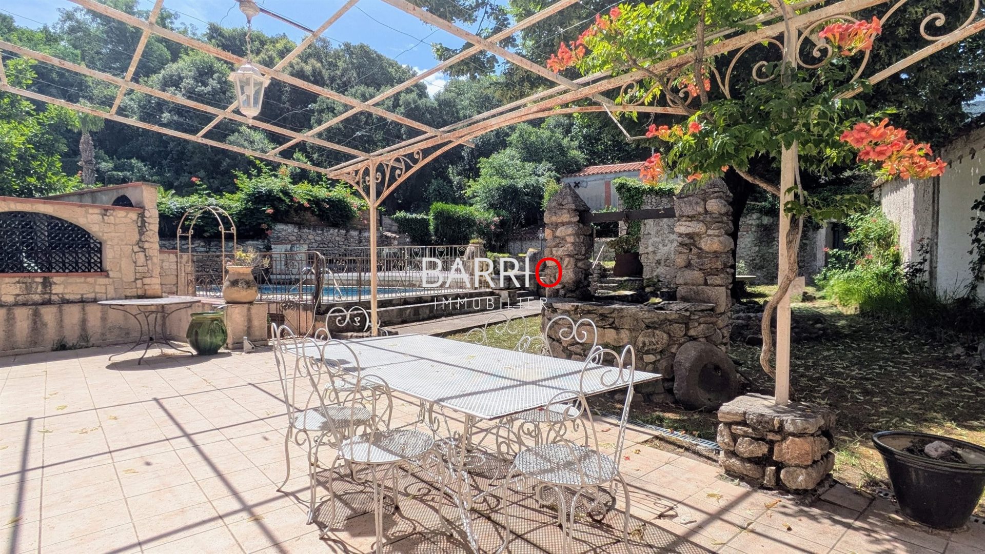 Maison à vendre, 241m², Laroque-des-Albères