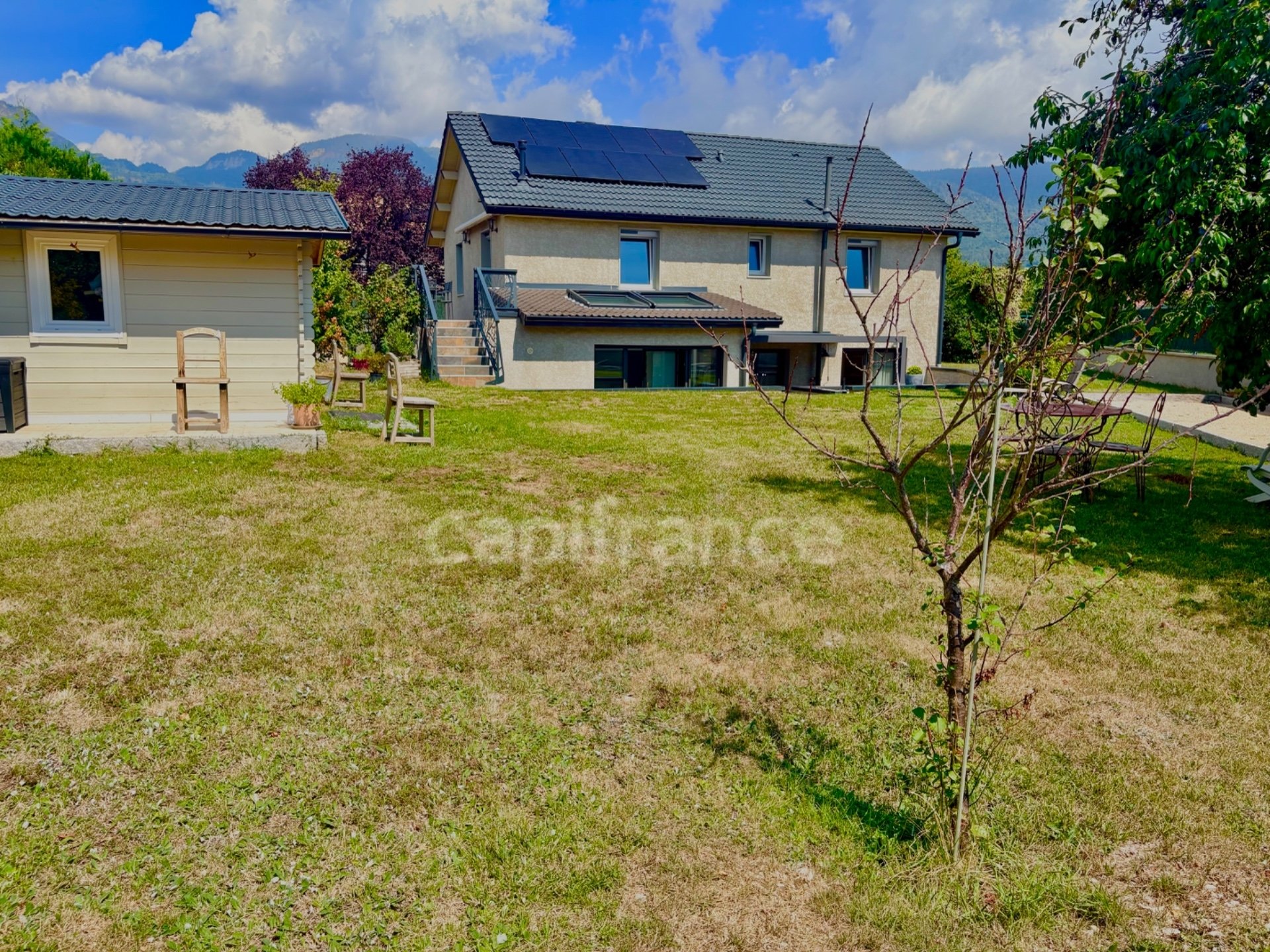 Maison à vendre, 181m², Cessy