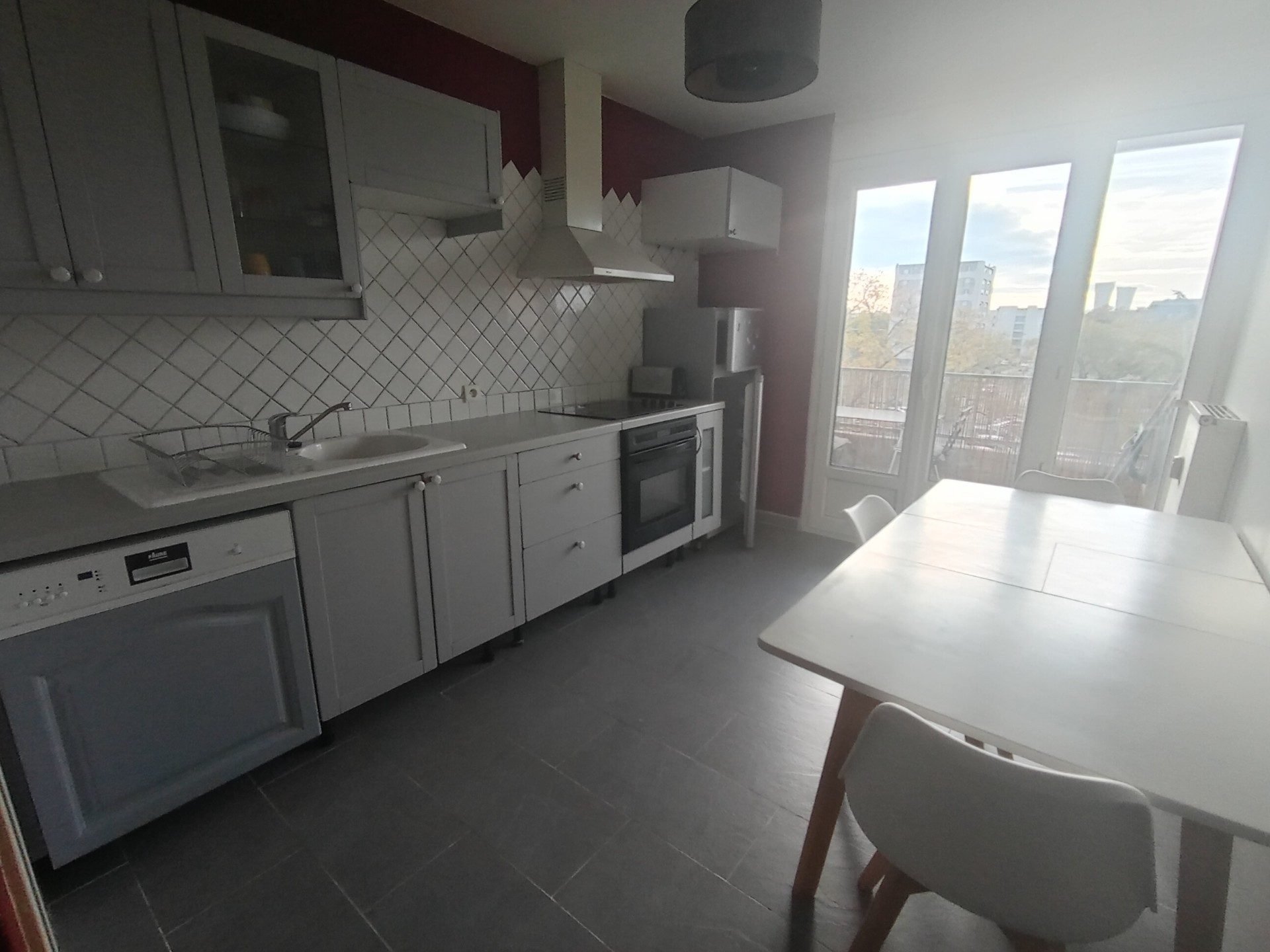 Appartement à louer, 84m², Valence