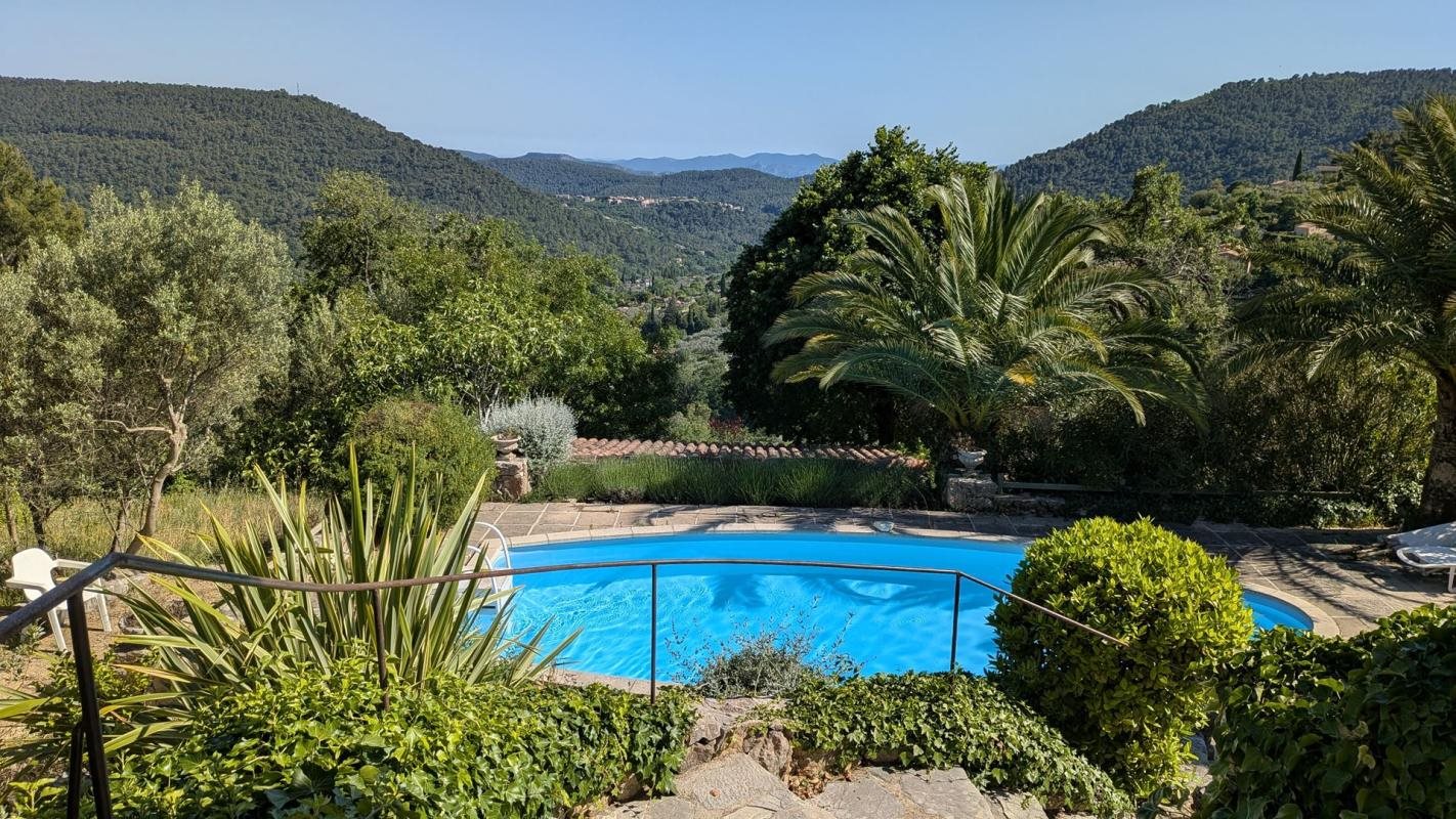 Maison à vendre, 140m², Bargemon
