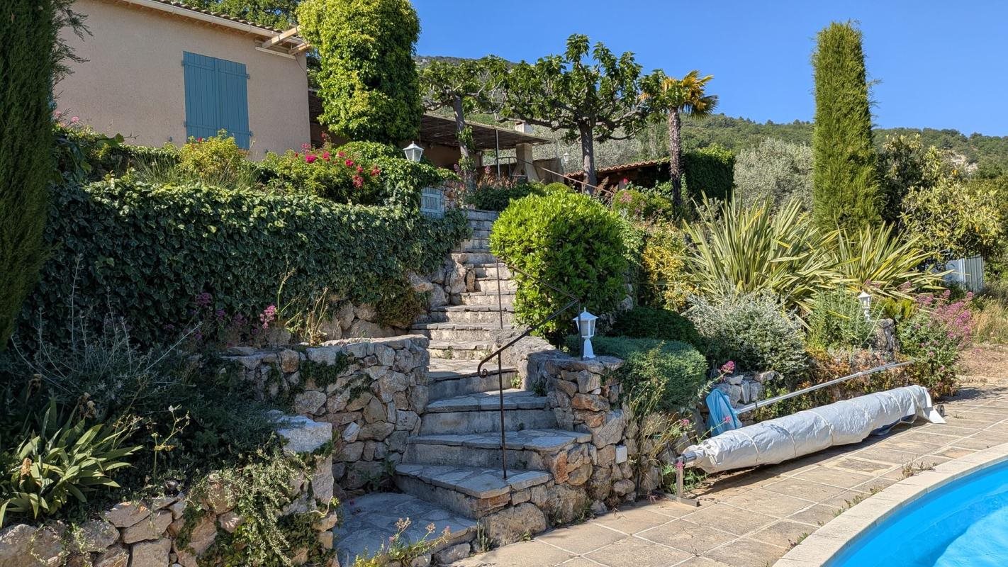 Maison à vendre, 140m², Bargemon