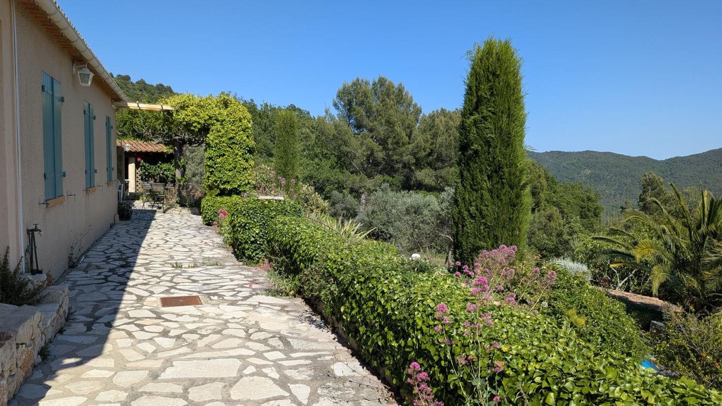 Maison à vendre, 140m², Bargemon