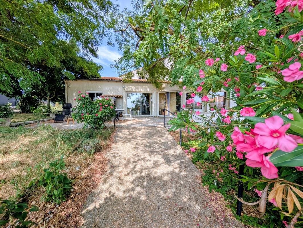 Maison à vendre, 280m², Saint-Agnant