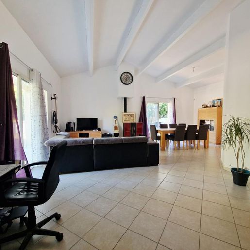 Maison 5 pièces 156 m² · à Saint-Agnant · 156 m² · 284 850 €