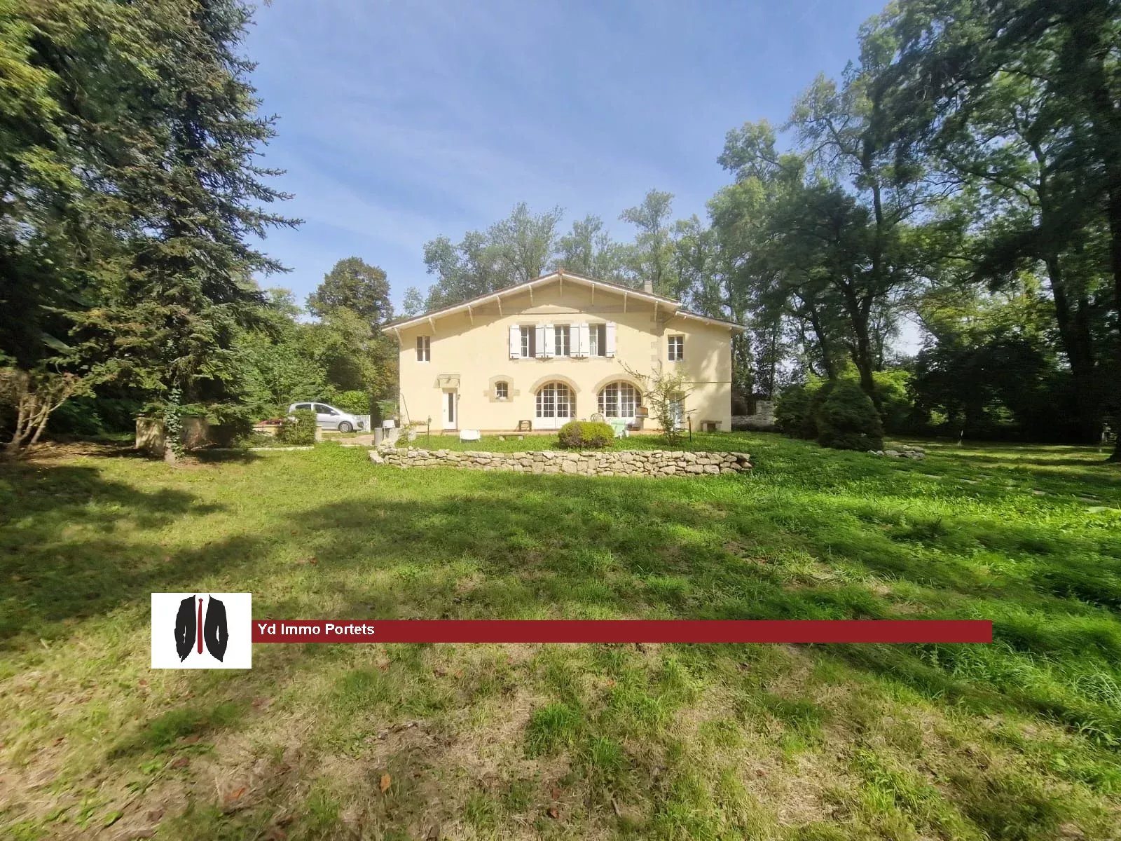 Maison à vendre, 242m², Podensac
