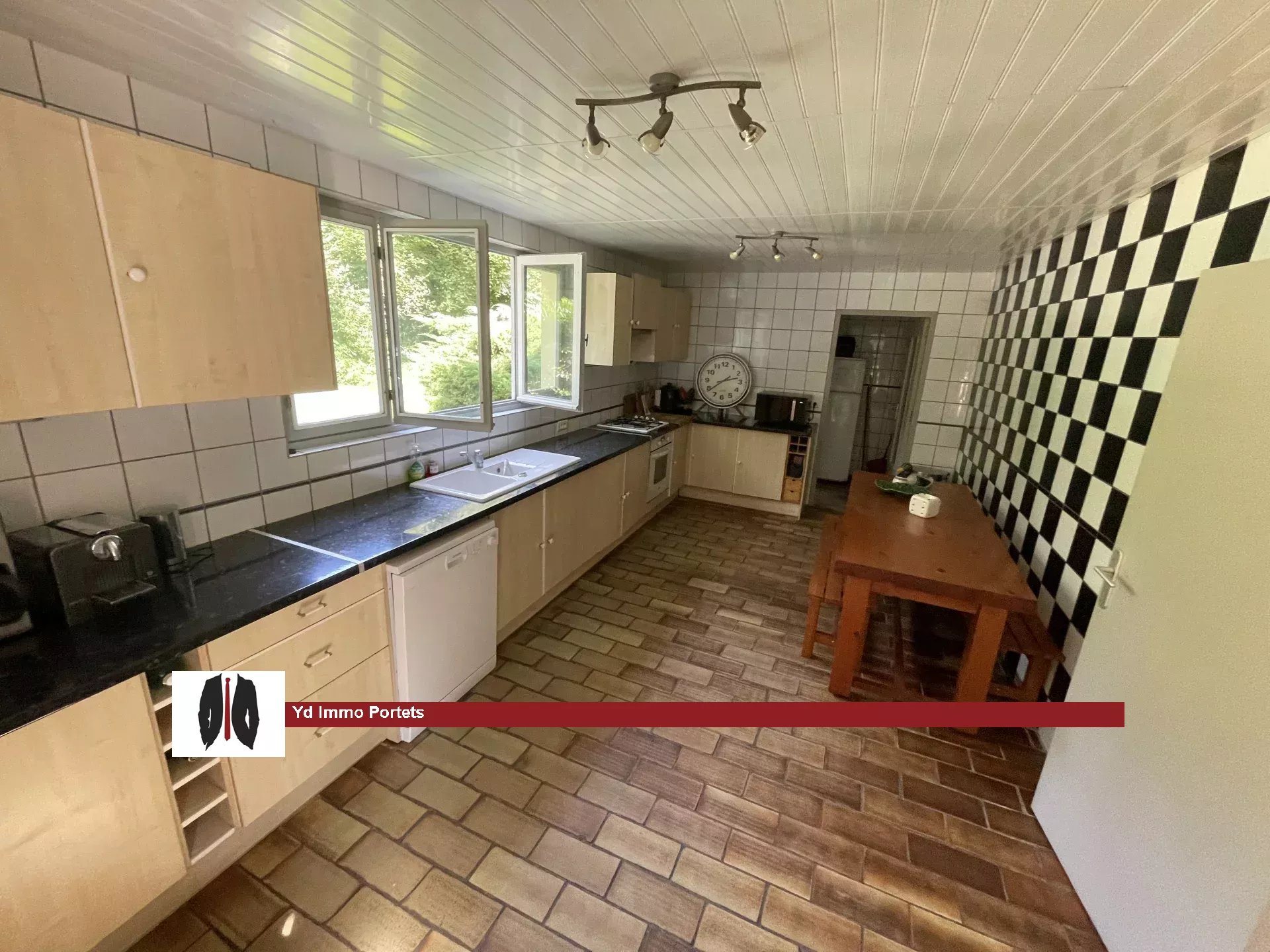 Maison à vendre, 242m², Podensac