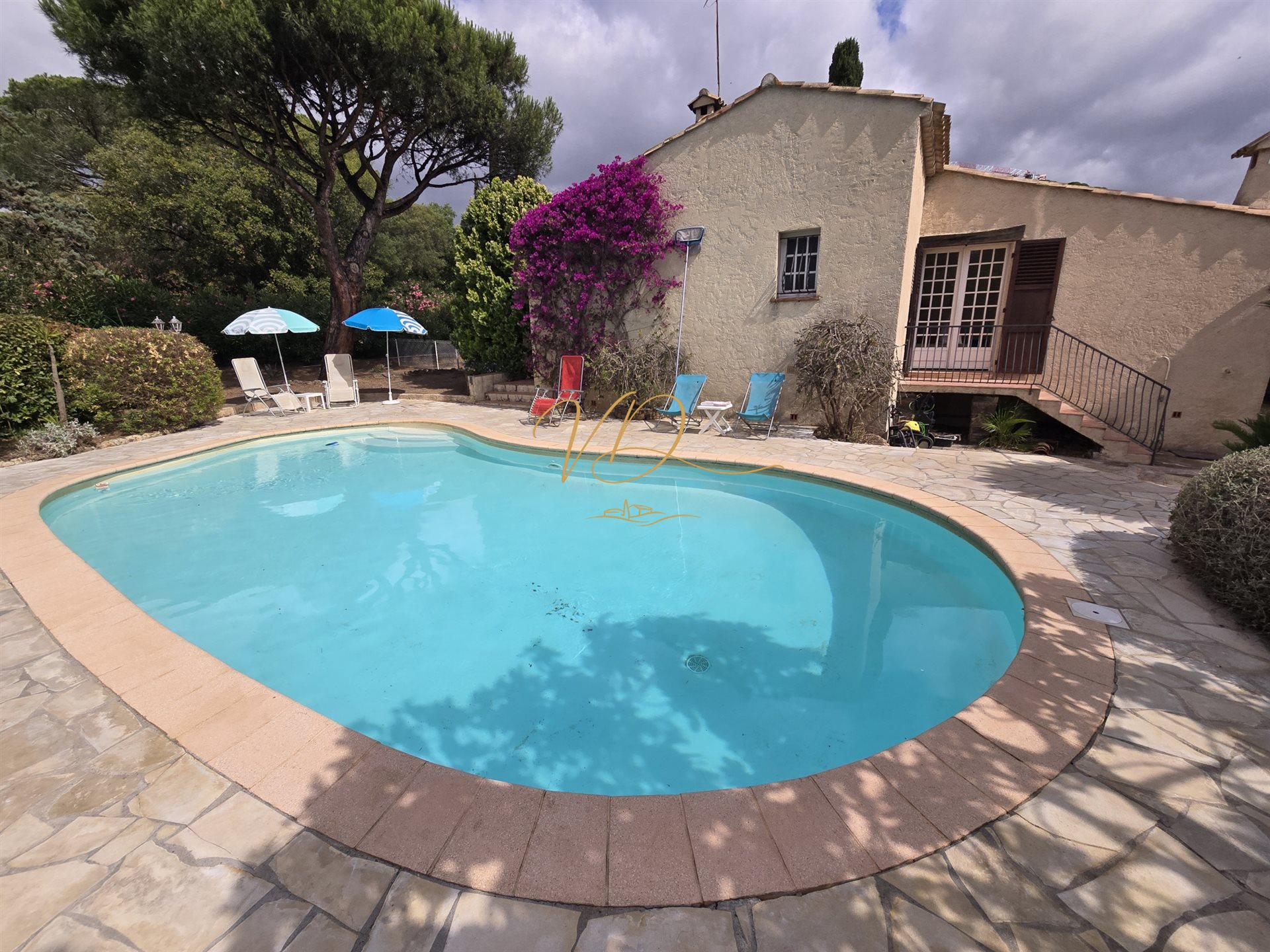 Maison à vendre, 100m², La Croix-Valmer