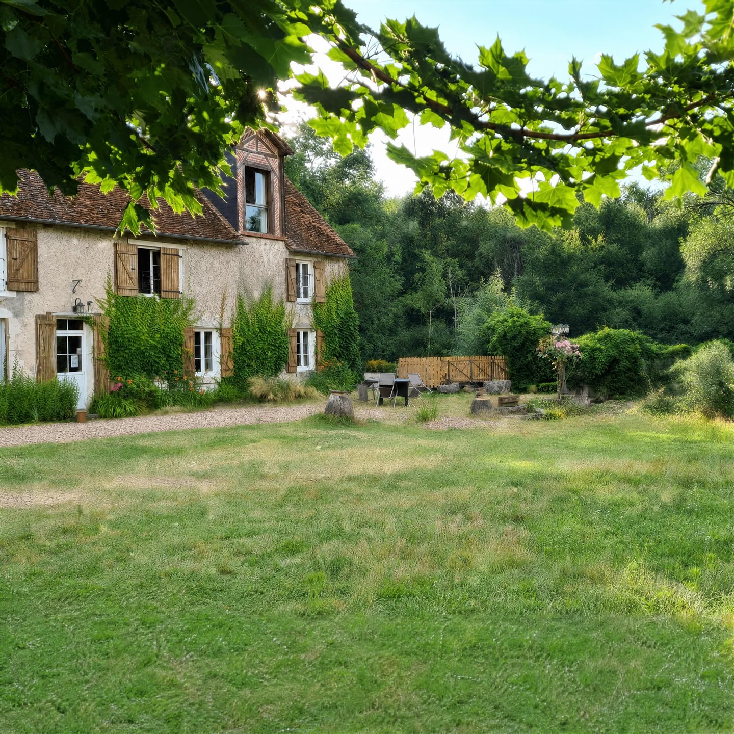 Charmant domaine éco-touristique proche de Chambord · à Thoury · 1 000 m² · 1 350 000 €