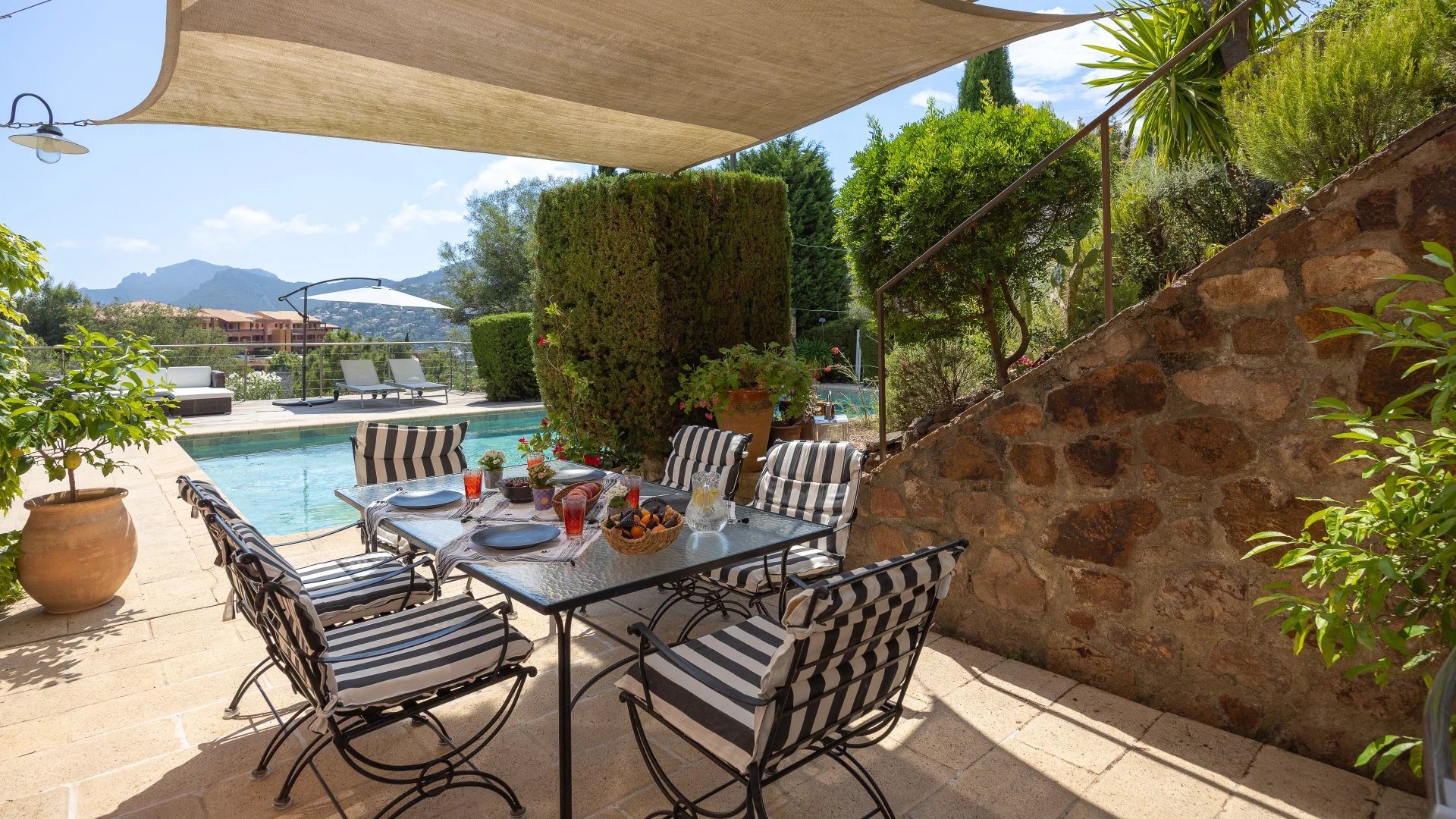Maison à vendre, 196m², Théoule-sur-Mer