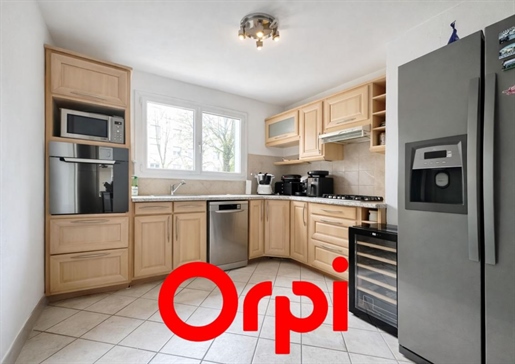 Appartement 4 pièces 76 m² · à La Verpillière · 76 m² · 179 800 €