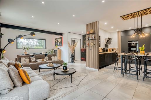 Immeuble 160 m² · à Villeneuve-sur-Lot · 160 m² · 339 000 €