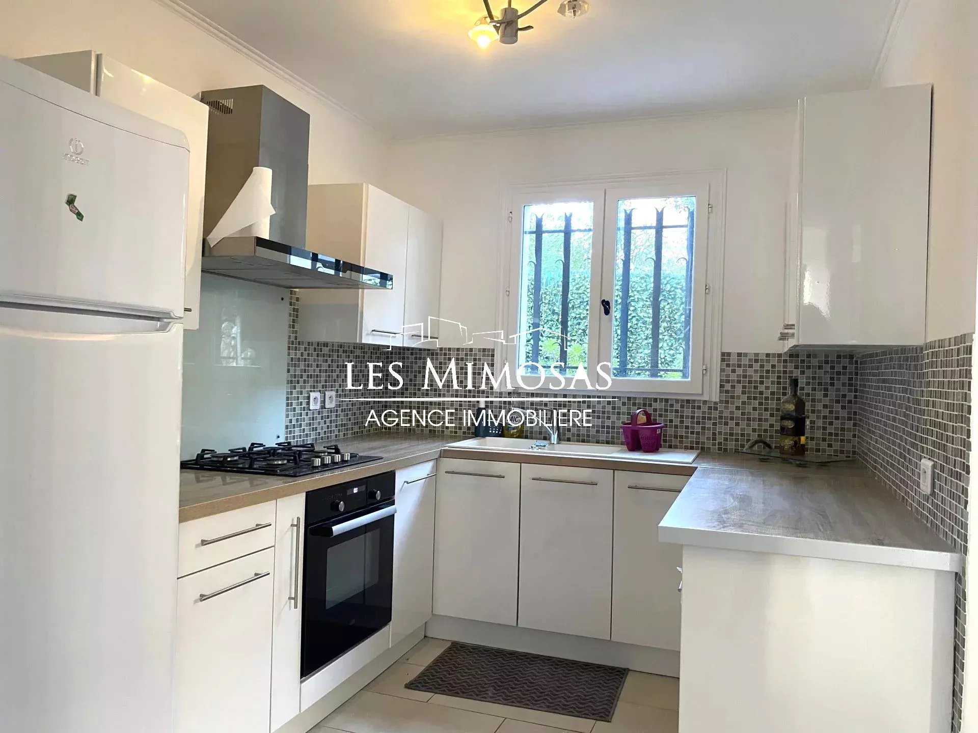 Maison à vendre, 65m², Saint-Raphaël