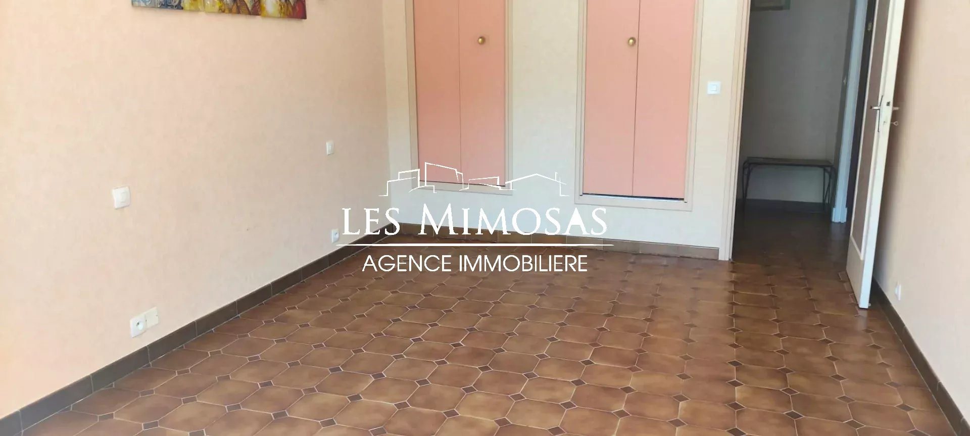 Appartement à vendre, 47m², Fréjus