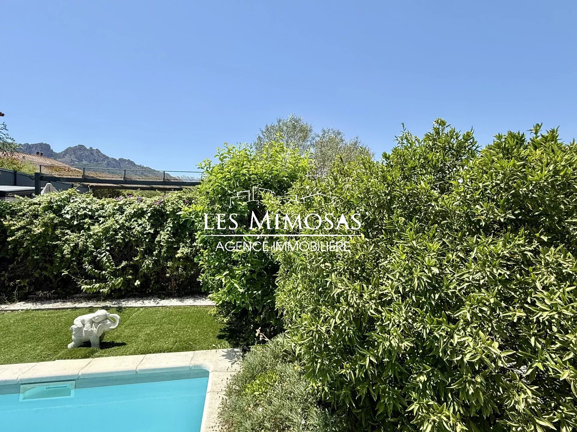 Maison à vendre, 93m², Roquebrune-sur-Argens