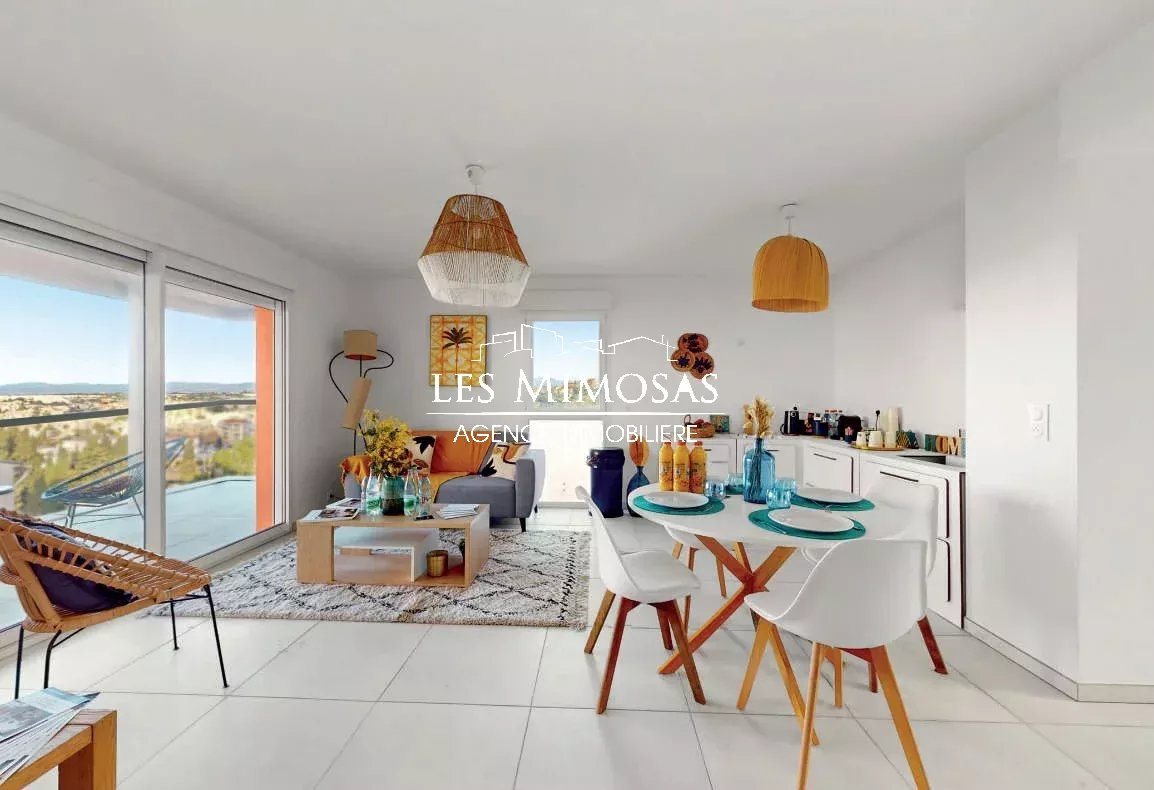 Appartement à vendre, 77m², Saint-Raphaël
