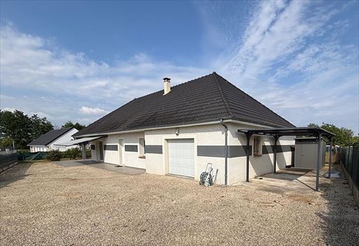 Maison 6 pièces 130 m² · à Marzy · 130 m² · 240 000 €