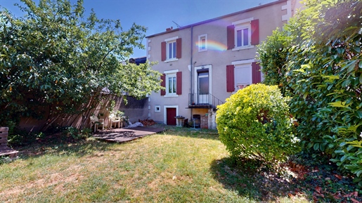 Maison 5 pièces 130 m² · à Bourges · 130 m² · 219 000 €