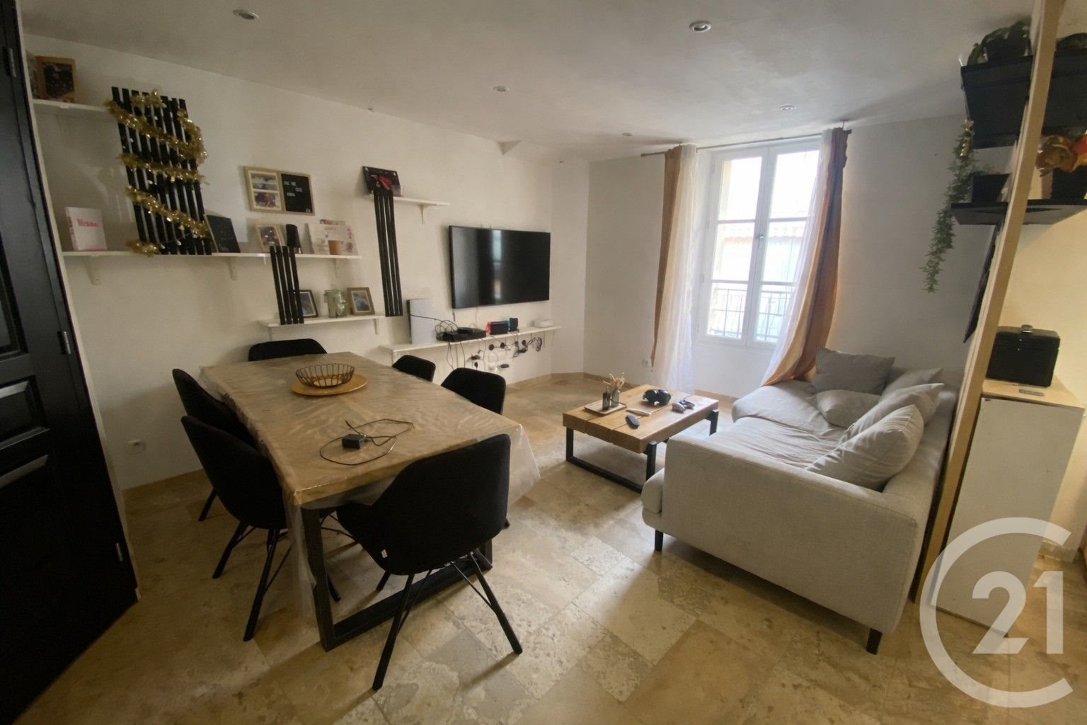Appartement à vendre, 82m², Saint-Maximin-la-Sainte-Baume