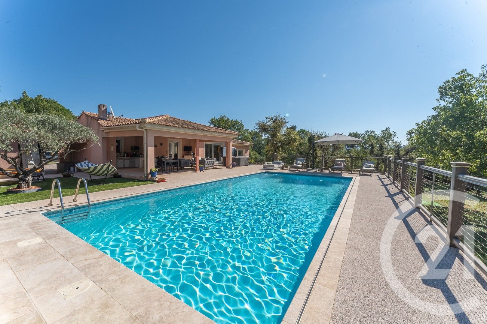 Maison à vendre, 231m², Saint-Maximin-la-Sainte-Baume
