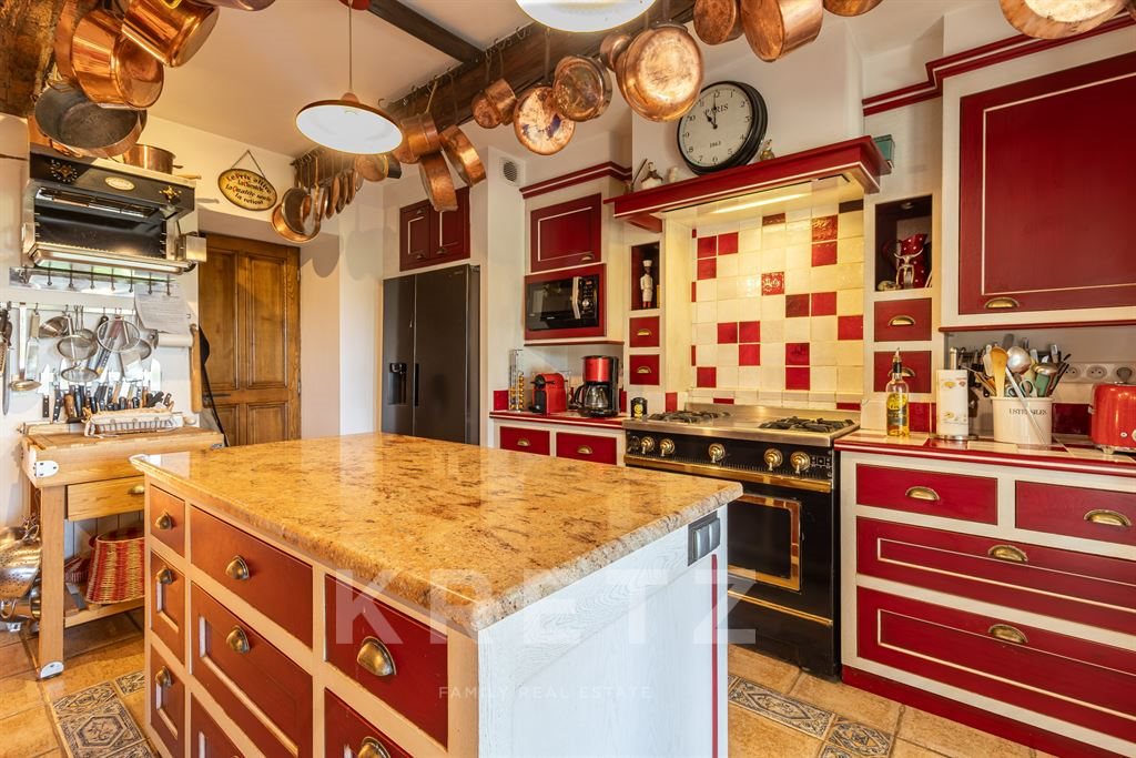 Maison à vendre, 275m², Vaison-la-Romaine