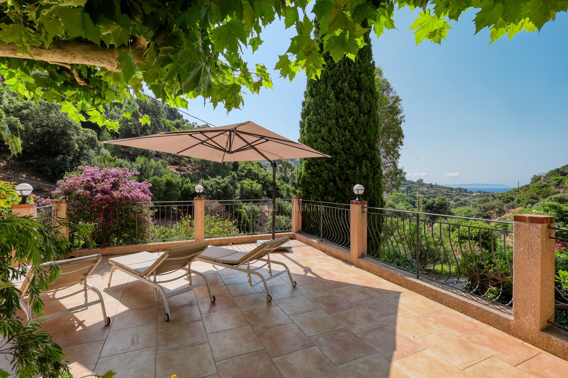 Maison à vendre, 245m², Le Lavandou