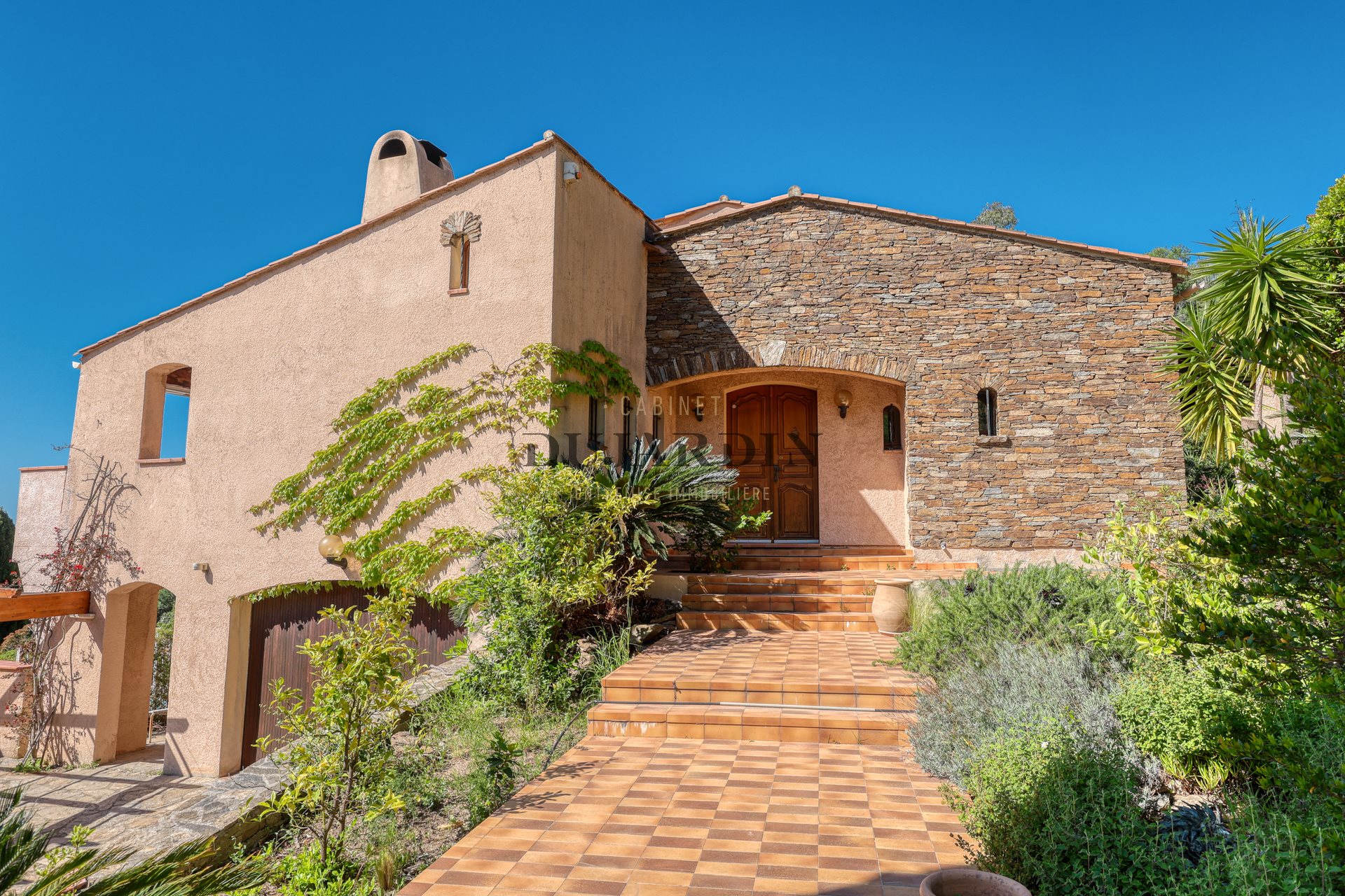 Maison à vendre, 252m², Le Lavandou
