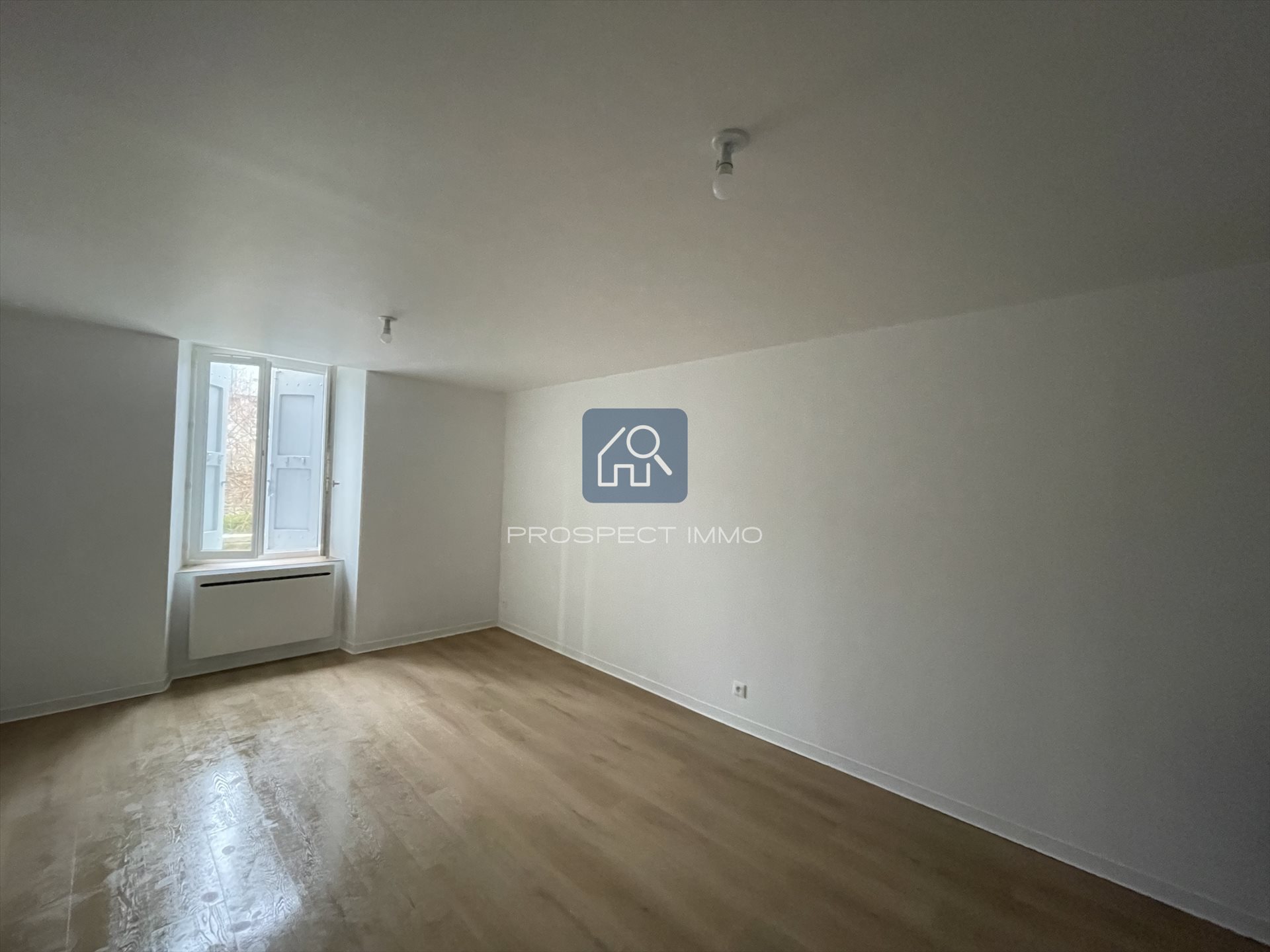 Appartement à louer, 38m², Laissac