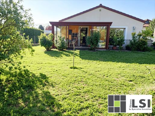 Maison 9 pièces 171 m² · à Brioude · 171 m² · 240 000 €