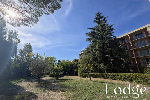 3 pièces 66 m² · à Aix-en-Provence · 66 m² · 295 000 €