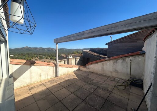 Maison 3 pièces 92 m² · à Causse-de-la-Selle · 92 m² · 180 000 €