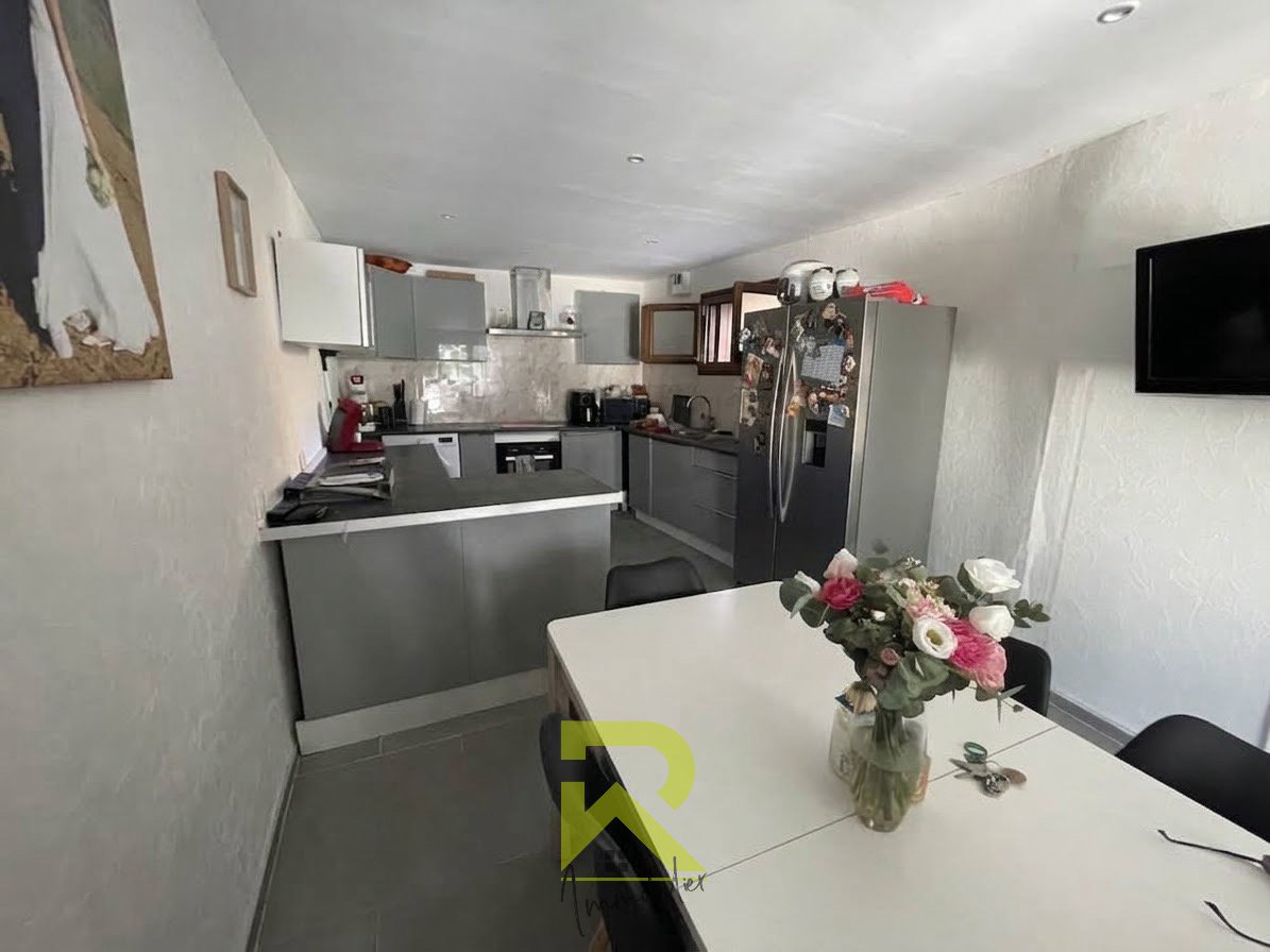Maison à vendre, 80m², Roujan