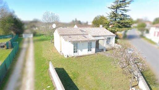 Maison 3 pièces 80 m² · à Corme-Ecluse · 80 m² · 130 000 €