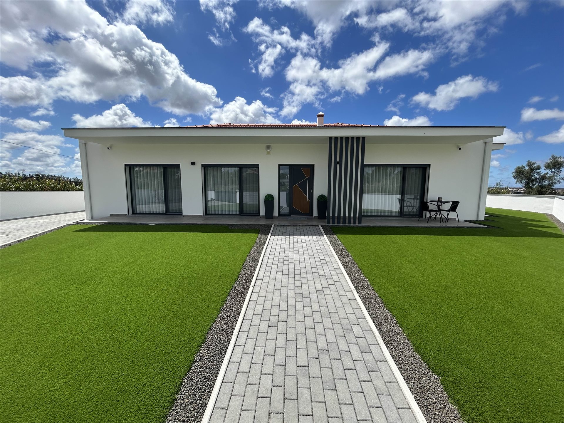 Huis met 4 slaapkamers + 1