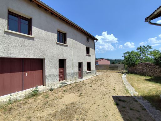 Maison 4 pièces 77 m² · à Rozier-Côtes-d'Aurec · 77 m² · 85 000 €