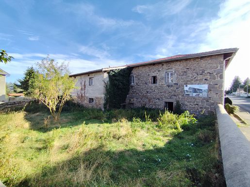 Maison 6 pièces 725 m² · à Saint-Maurice-de-Lignon · 725 m² · 89 900 €