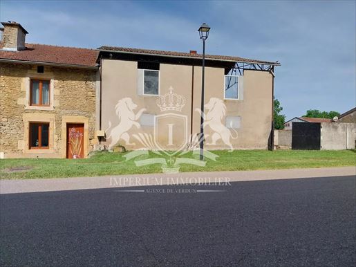 Maison 3 pièces 81 m² · à Avioth · 81 m² · 250 000 €